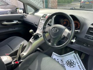 /photos/11596/2d1694d4-851f-4c7b-bc90-0c0db50f374e_i320x240.jpg