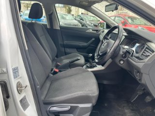 /photos/11596/c4824848-bdd4-4df8-826e-141ed88e2808_i320x240.jpg