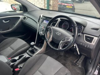 /photos/11596/ef39ac69-7835-4c42-ac57-c8a0bea8ee31_i320x240.jpg